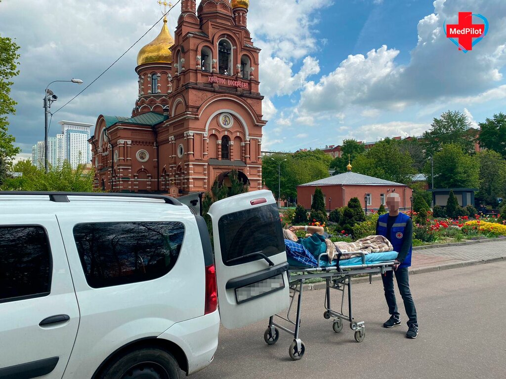 Patient transportation MedPilot, Moscow, photo