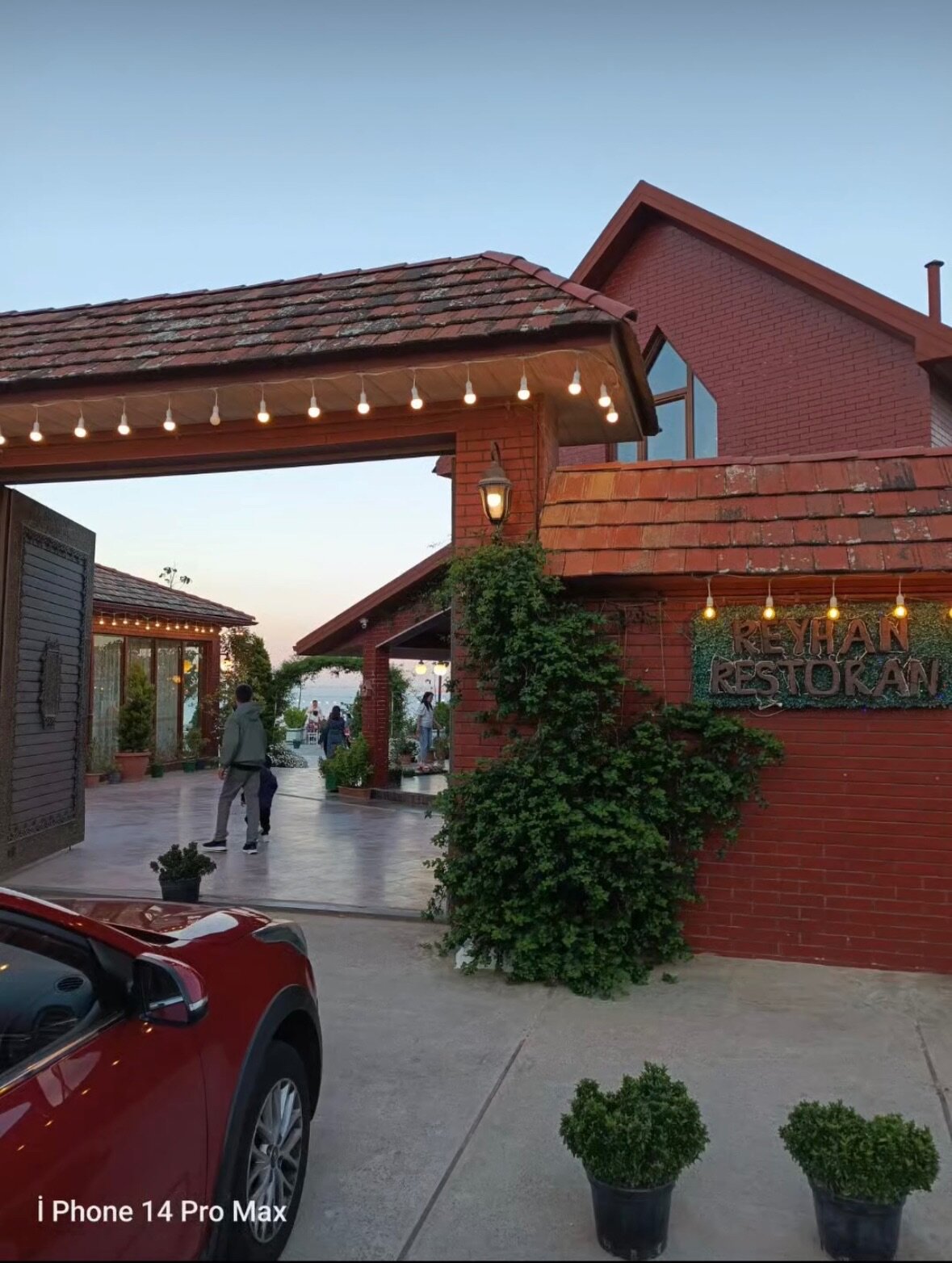 Даниел Рашпен БДСМ анальді гангбанг