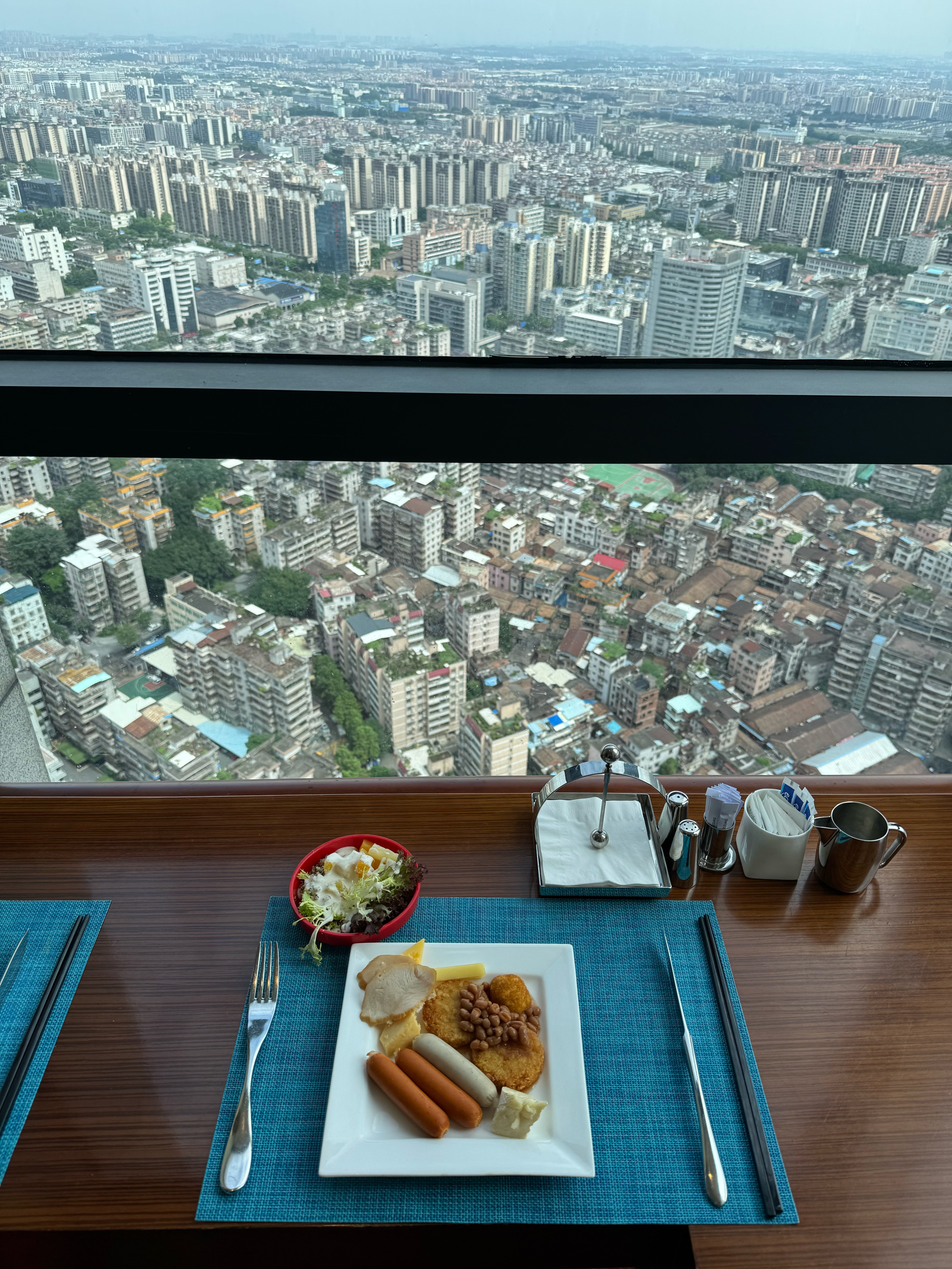 Фото Swissotel Foshan