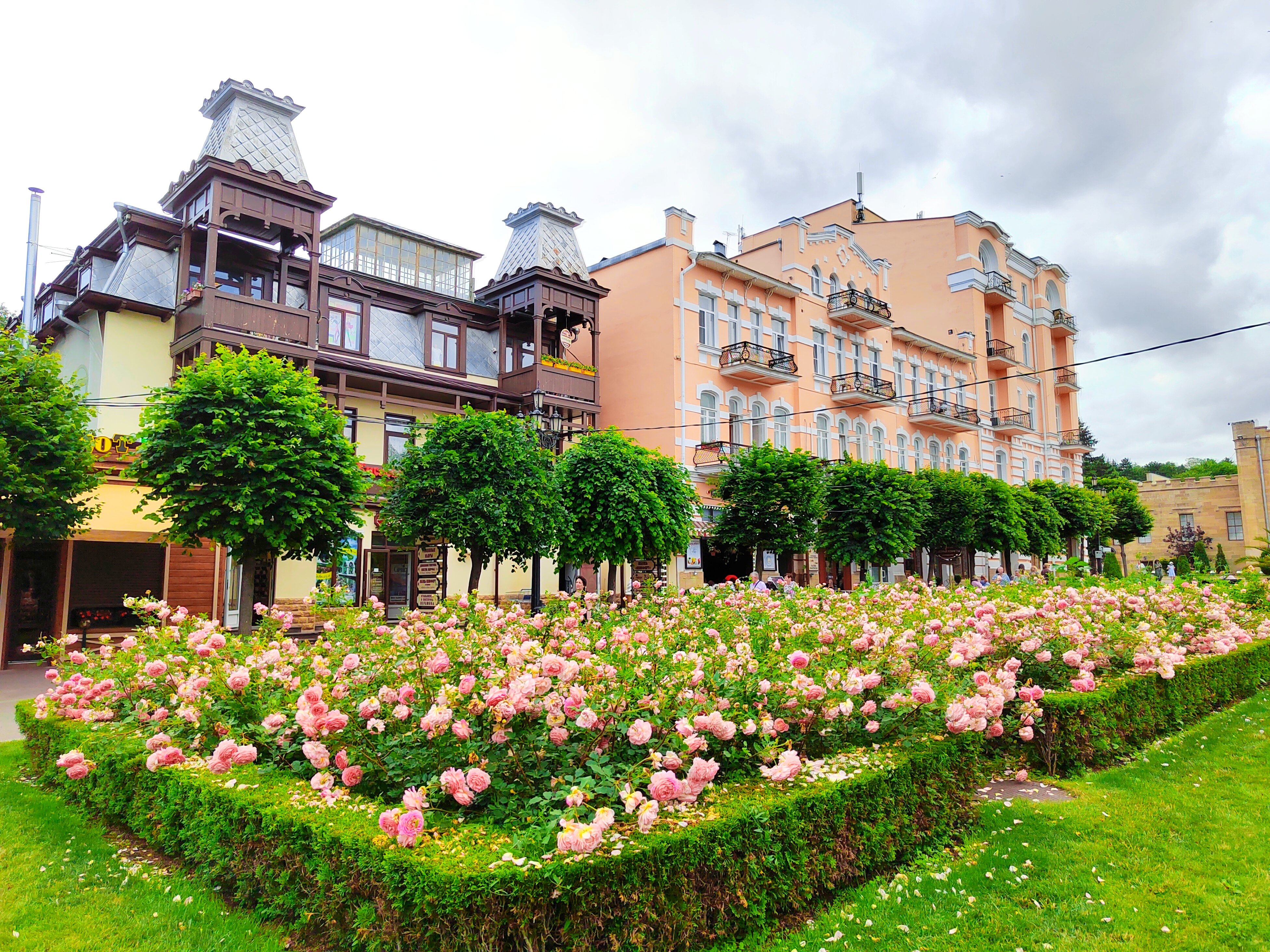 Фото Главные нарзанные ванны