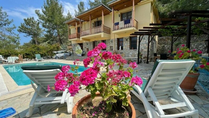 Гостиница Gorgeous Villa With Private Pool in Fethiye в Фетхие