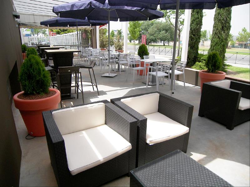Фото Hotel Majadahonda