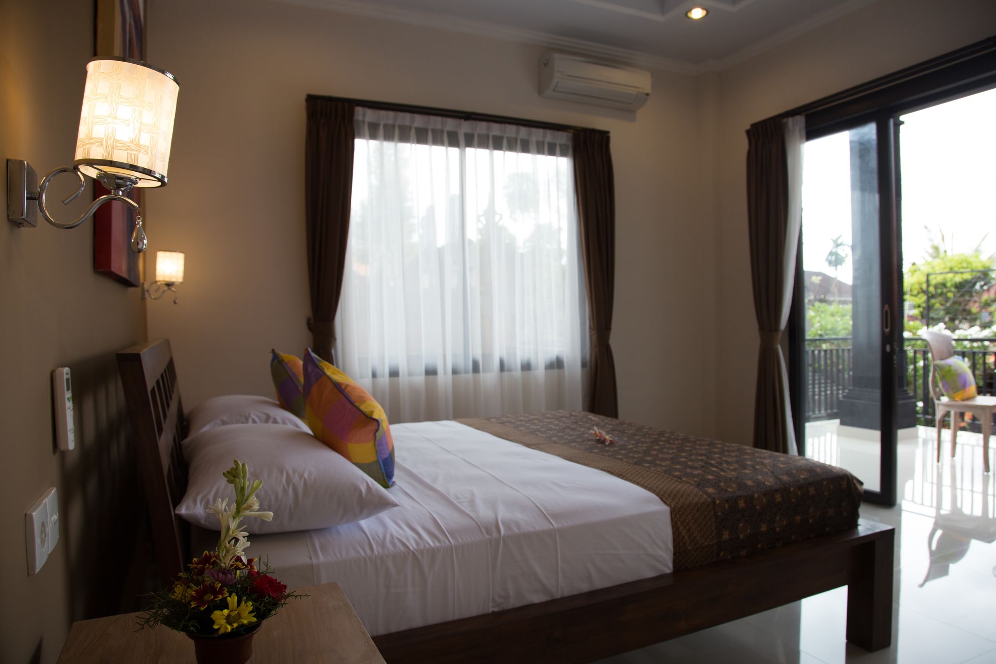 Фото Warji House 1