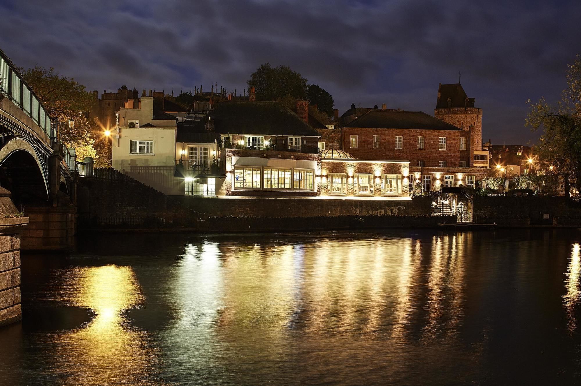 Фото Sir Christopher Wren Hotel