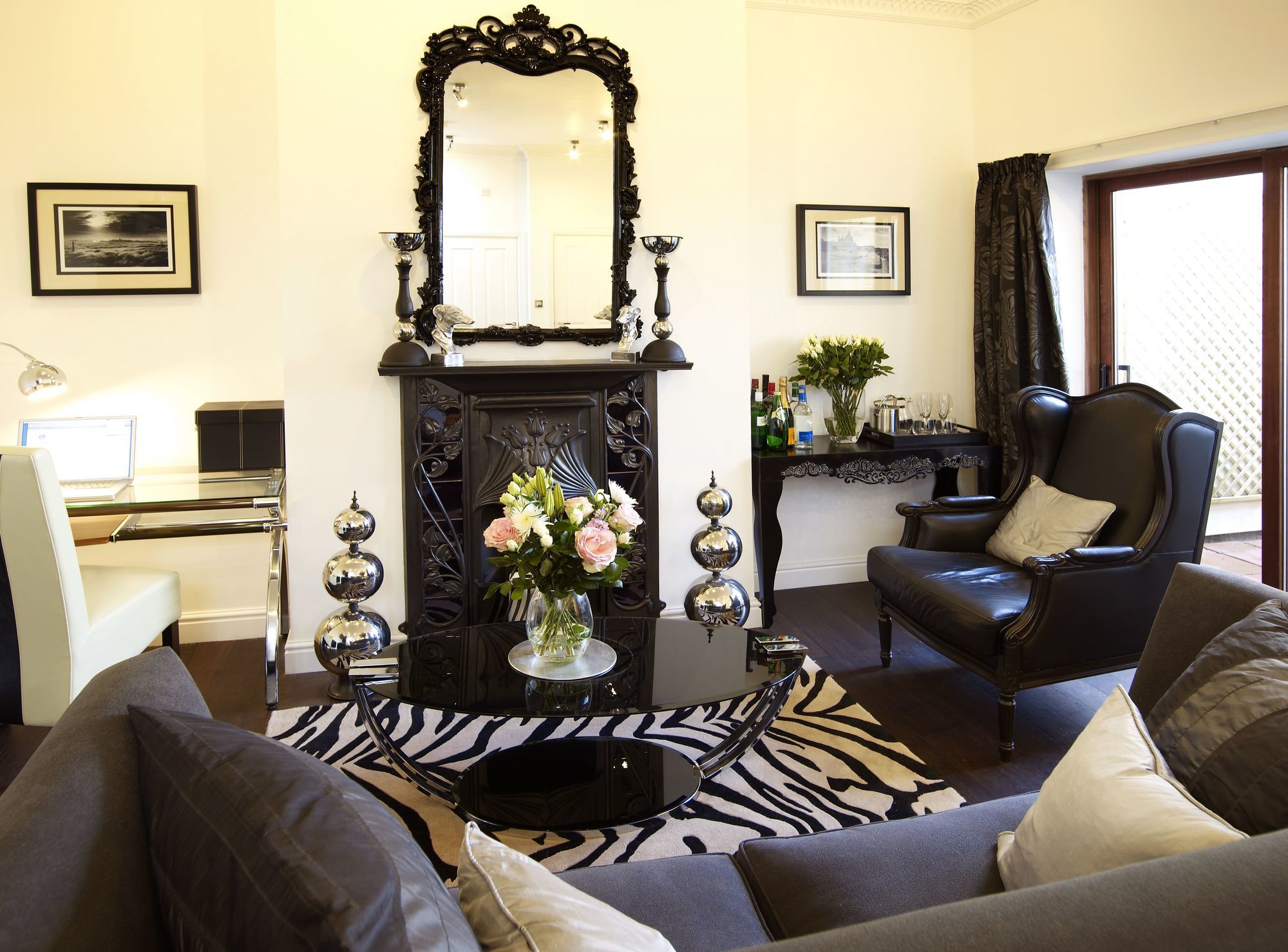 Фото Strozzi Palace Suites by Mansley