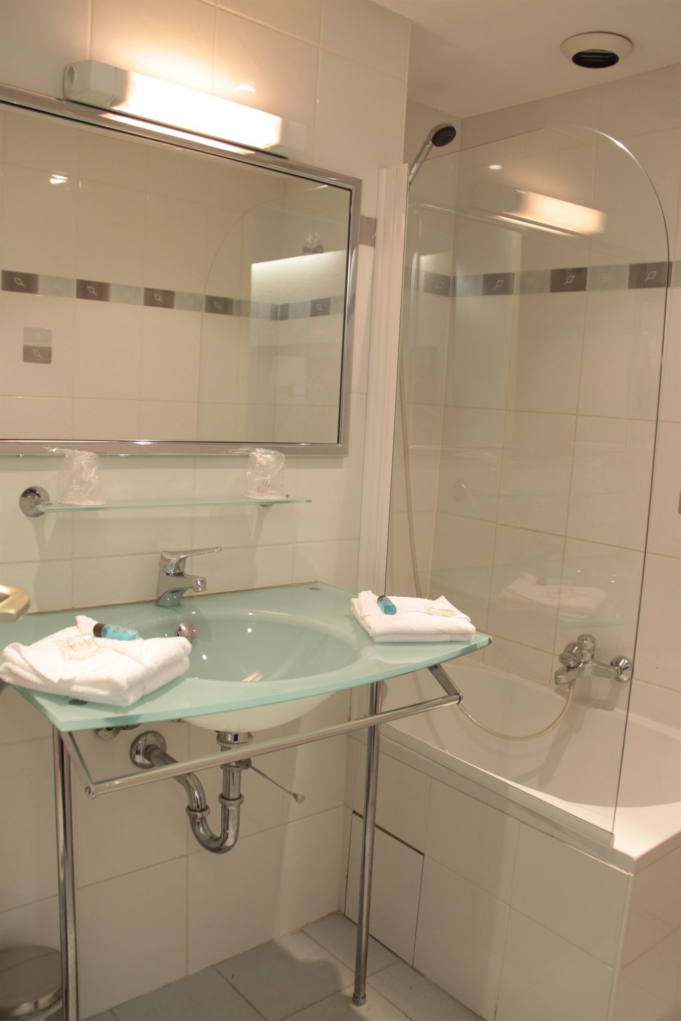 Фото ATH hôtel Athénée