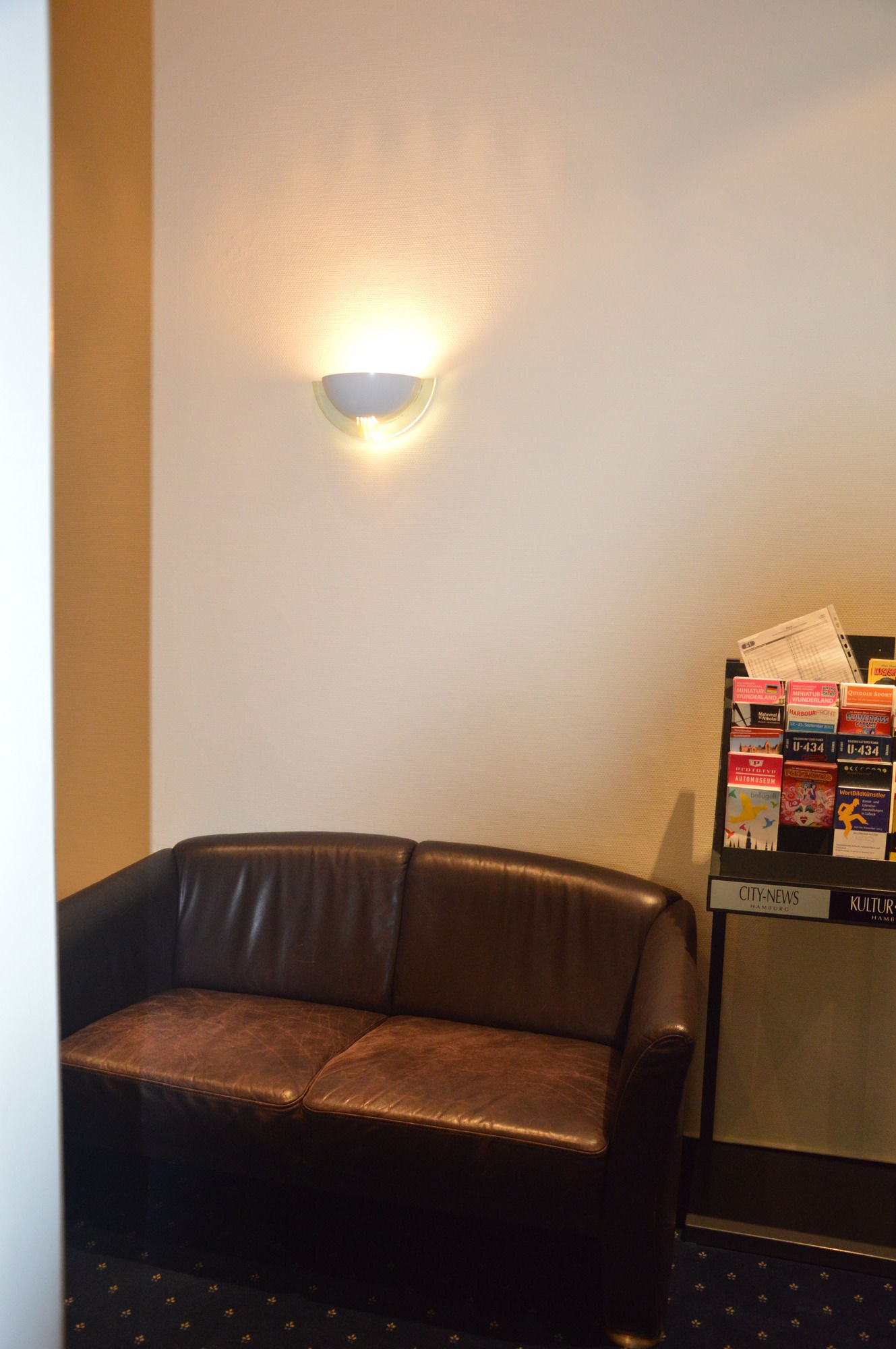 Фото Centrum Hotel Commerz am Bhf Hamburg Altona