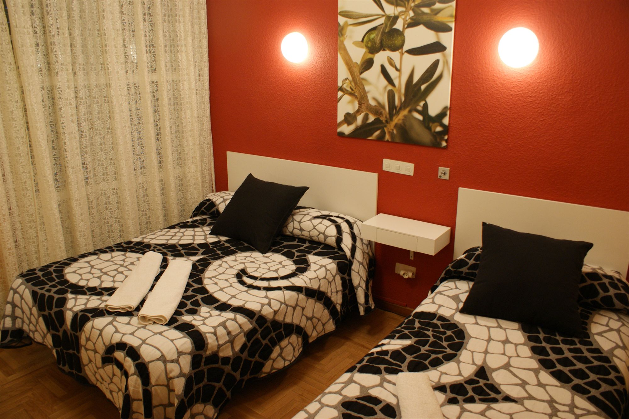 Фото Hostal Rias Bajas