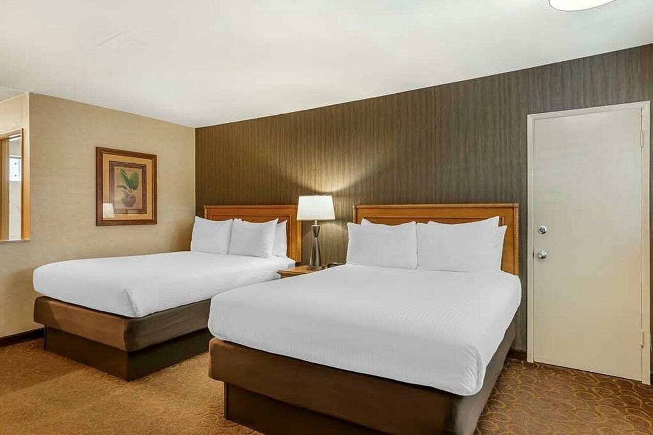 Фото Best Western Plus Pavilions