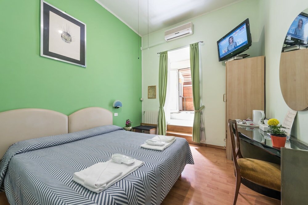 Фото A Roma San Pietro Best Bed & Breakfast