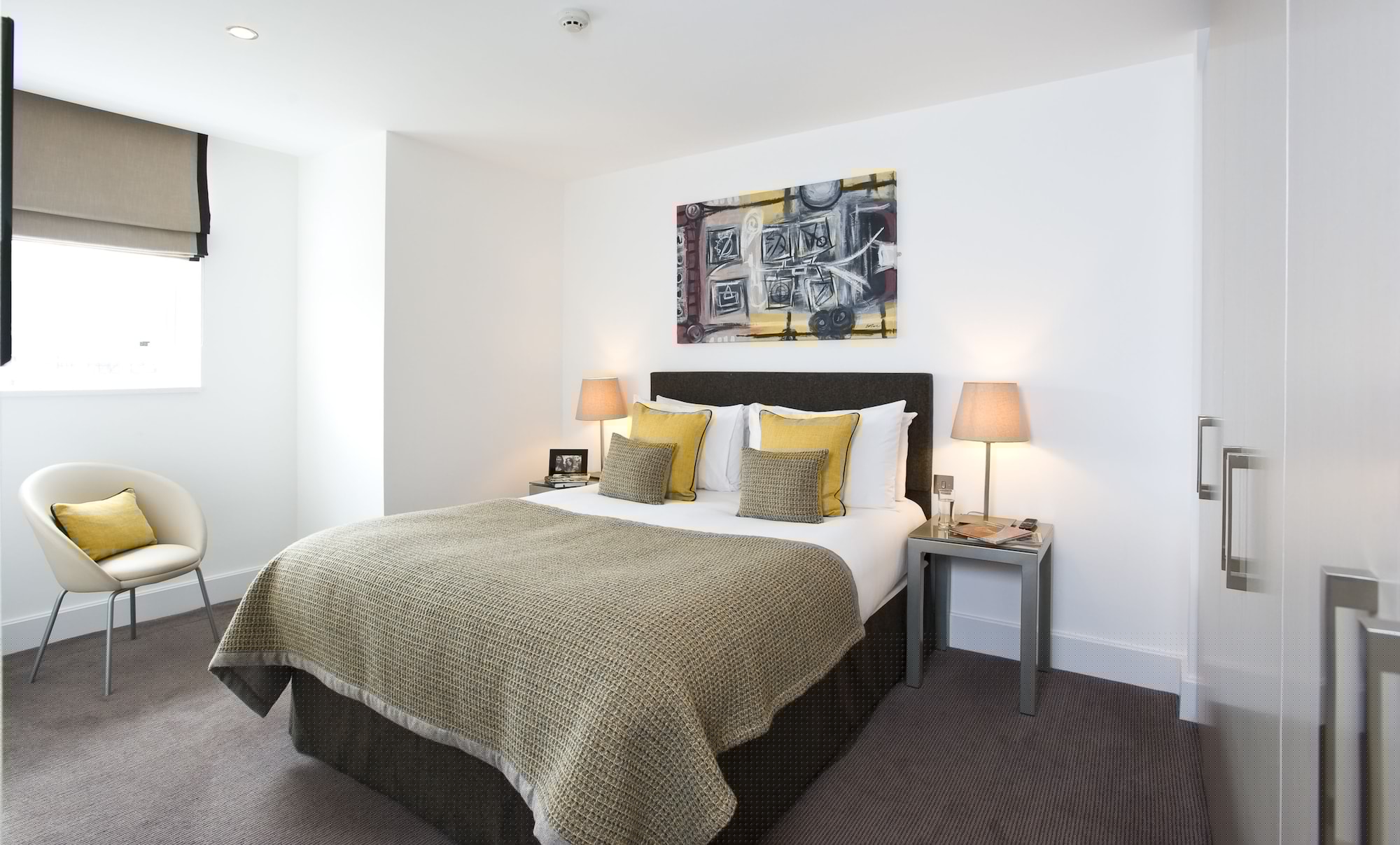 Фото The Rosebery by Supercity Aparthotels