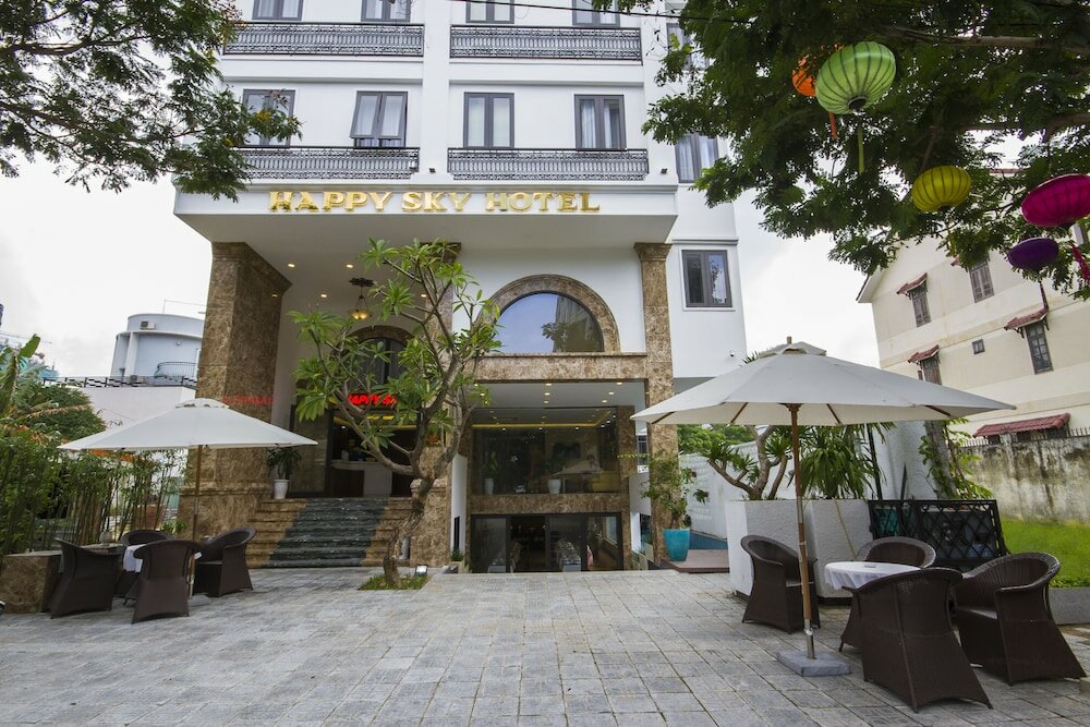 Фото Happy Sky Hotel