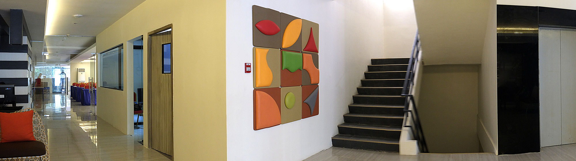 Фото Southpole Central Hotel