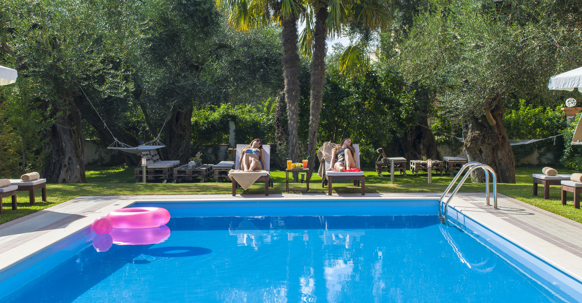 Фото Ano Aparthotel