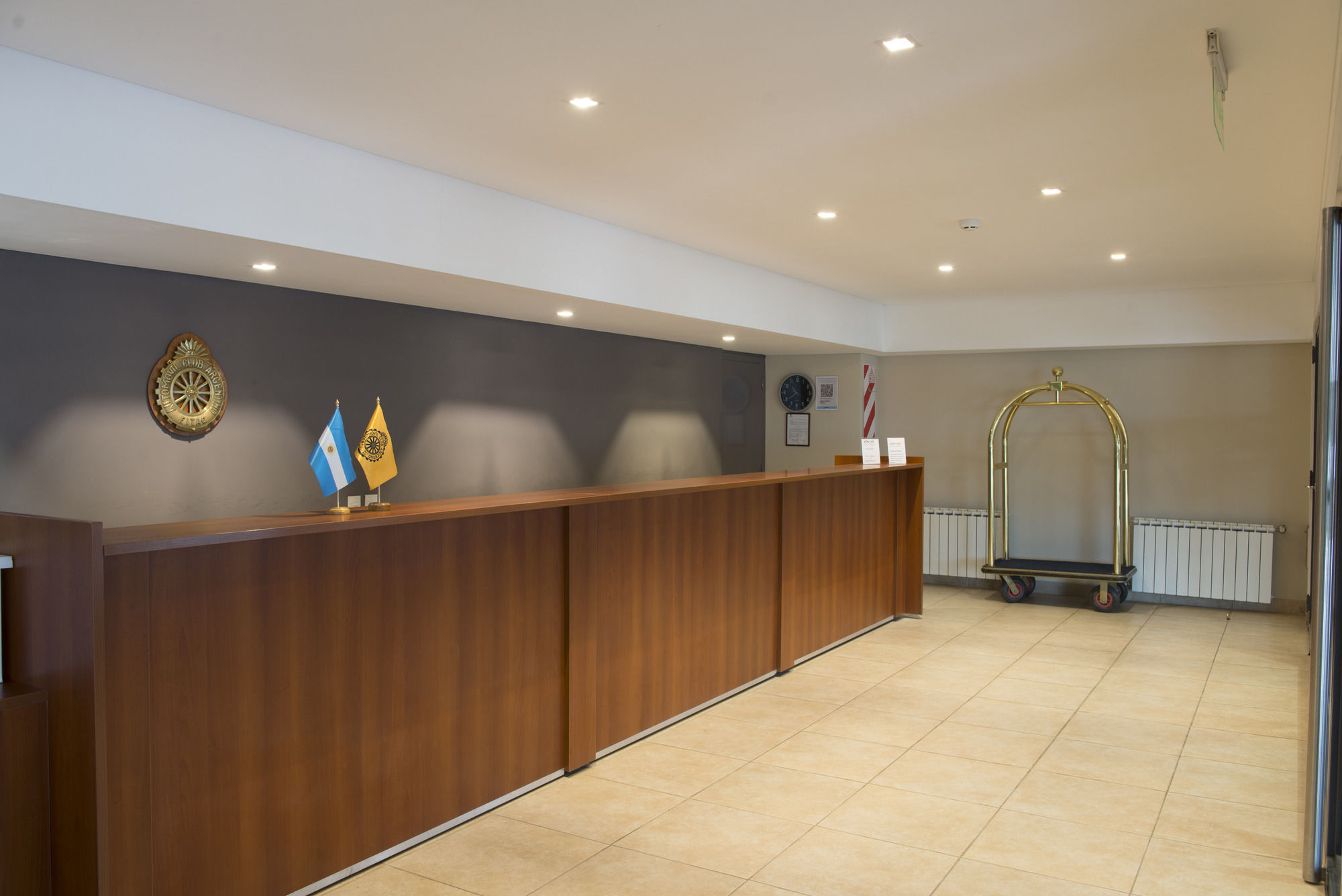 Фото Canal Beagle Hotel