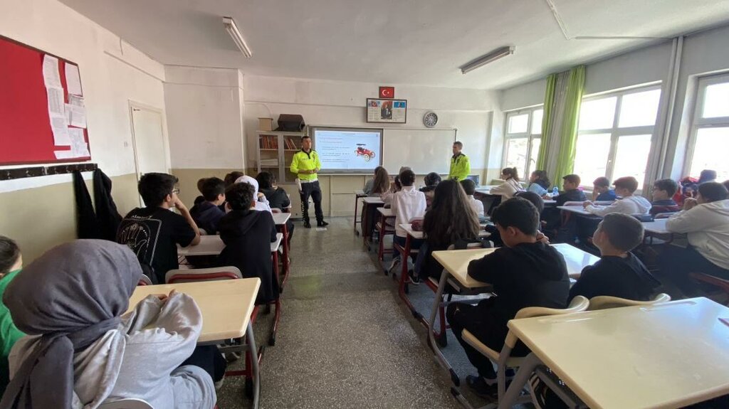 School Abdurrahim Tirsi Imam Hatip Middle School, Mudurnu, photo