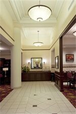 Фото Residence Inn Milwaukee Downtown by Marriott