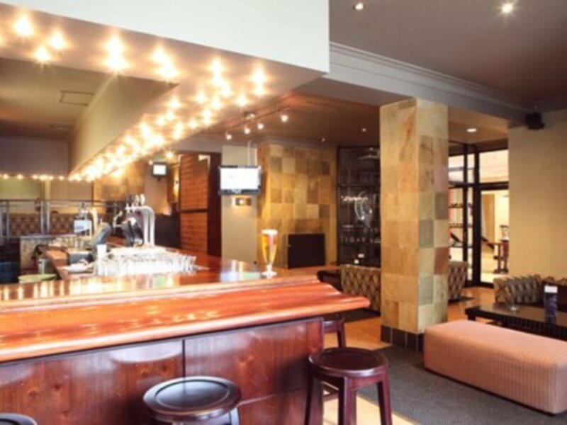 Фото Onomo Hotel Cape Town – Inn on the Square