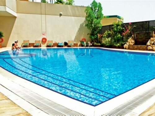 Гостиница Flora Creek Deluxe Hotel Apartments в Дубае