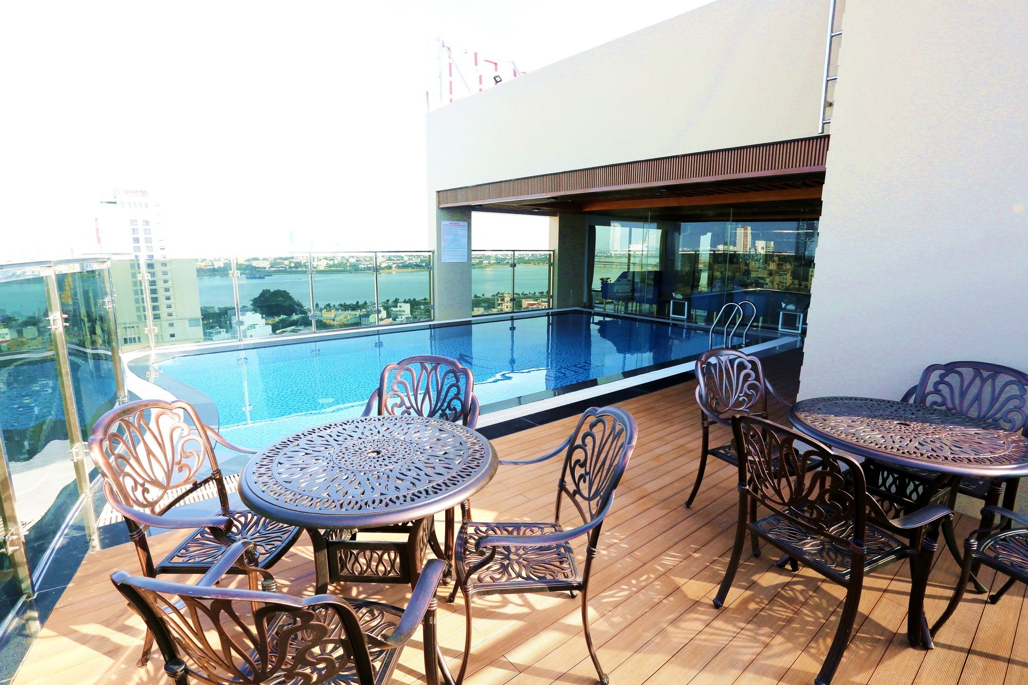 Фото Mitisa Hotel