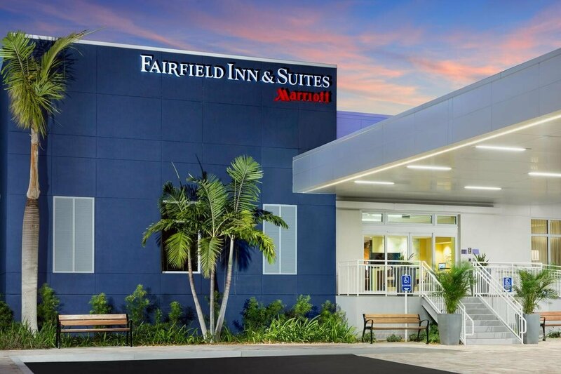 Гостиница Fairfield Inn & Suites Key West at The Keys Collection в Ки-Уэст