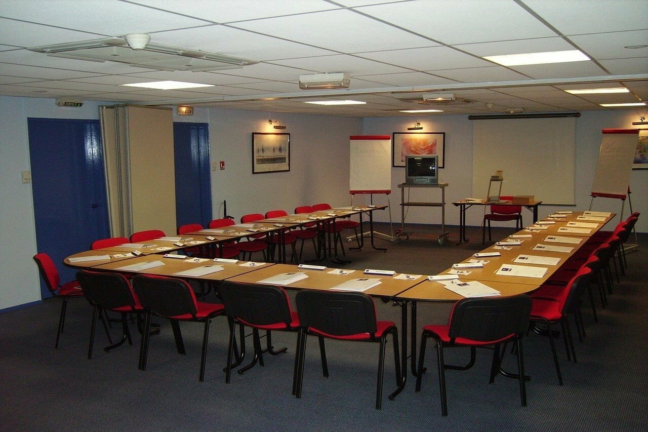 Фото Kyriad Marne-La-Vallée Torcy