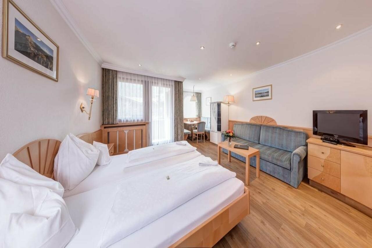 Фото Strass - Sport & SPA Hotel