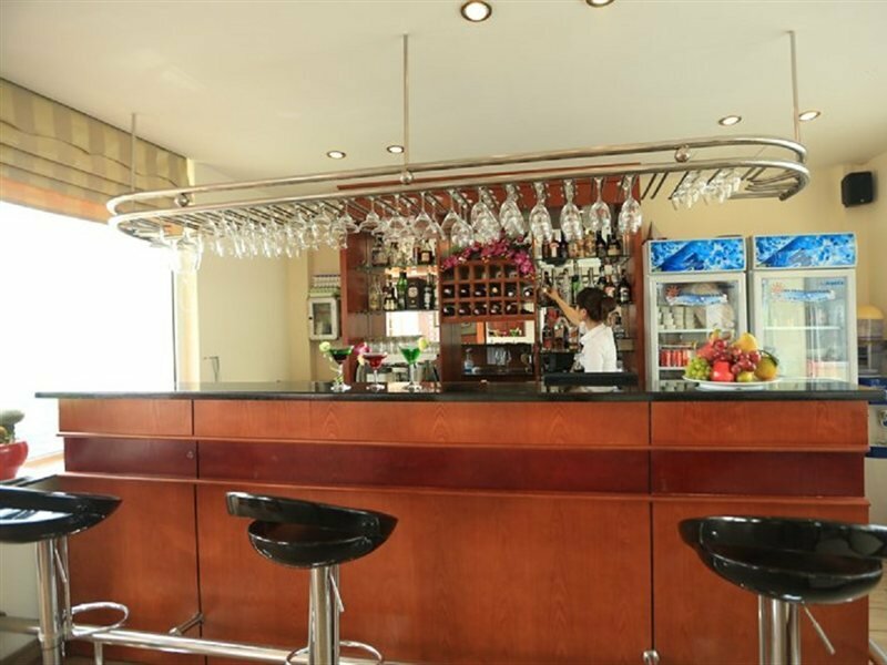 Фото Moon View Hotel