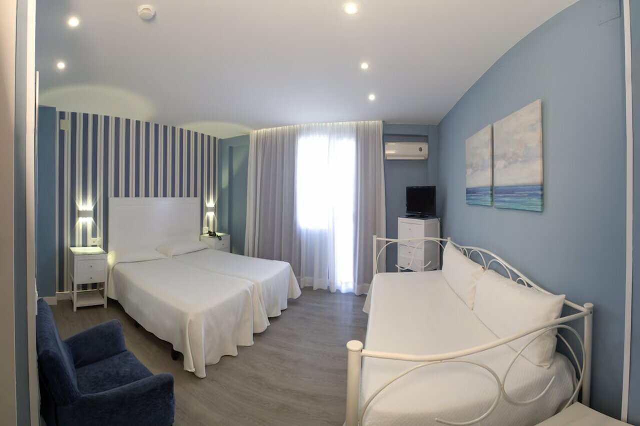 Фото Hotel La Barracuda