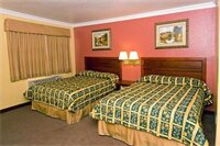 Фото Regency Inn & Suites