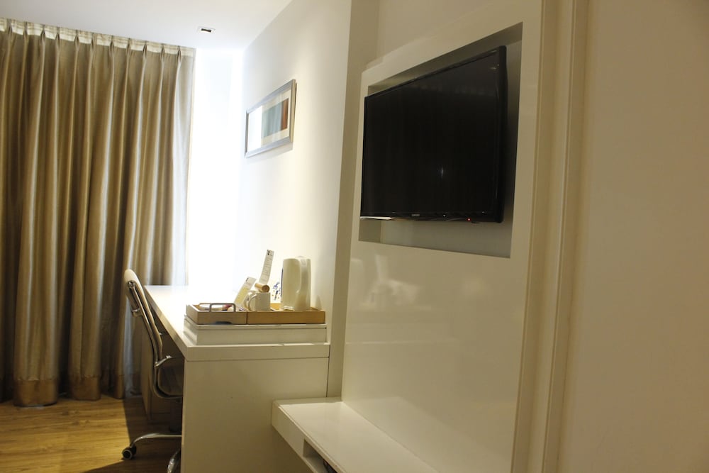 Фото Hotel Swati Deluxe