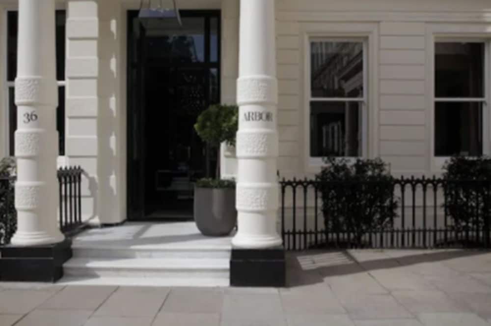 Фото Signature Townhouse Hyde Park