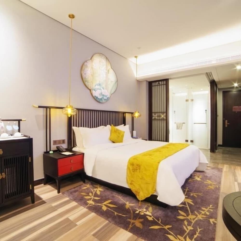 Фото Sanfang Qixiang Shuxiang Wenru Hotel