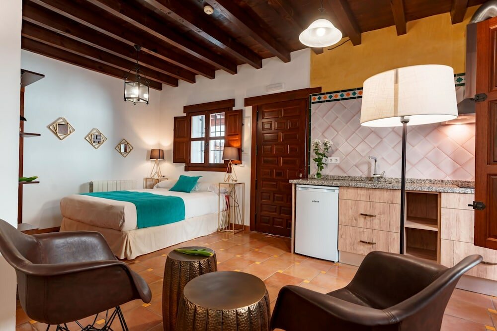 Фото Suites Casa De Las Columnas