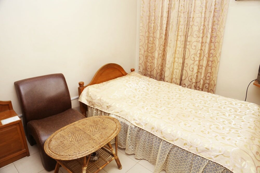 Фото Hotel Golden City