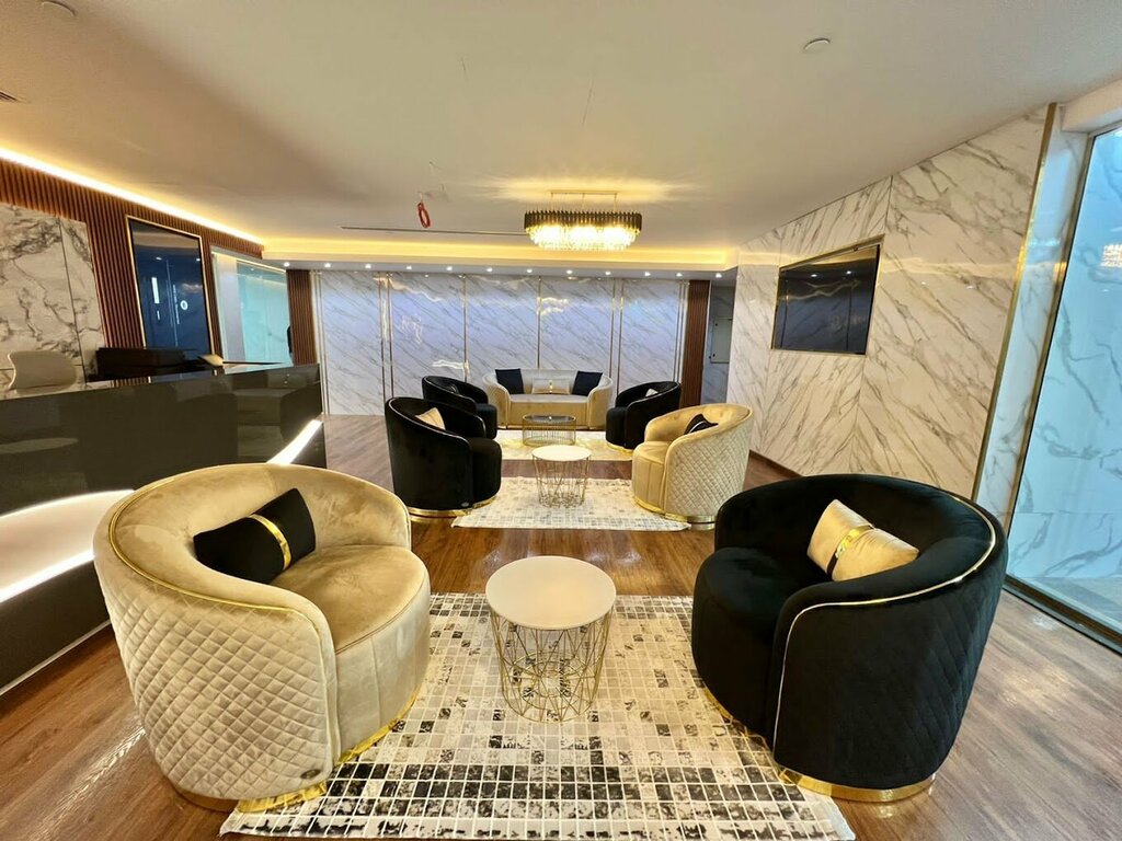 Perfume and cosmetic company Alluring Auras, Dubai, photo