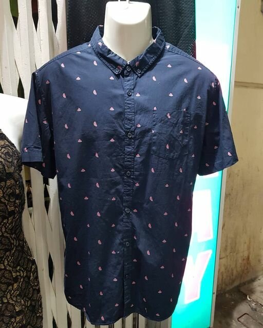 Second-hand shop Gmi Ukay Ukay, clothing shop, Dubai, photo