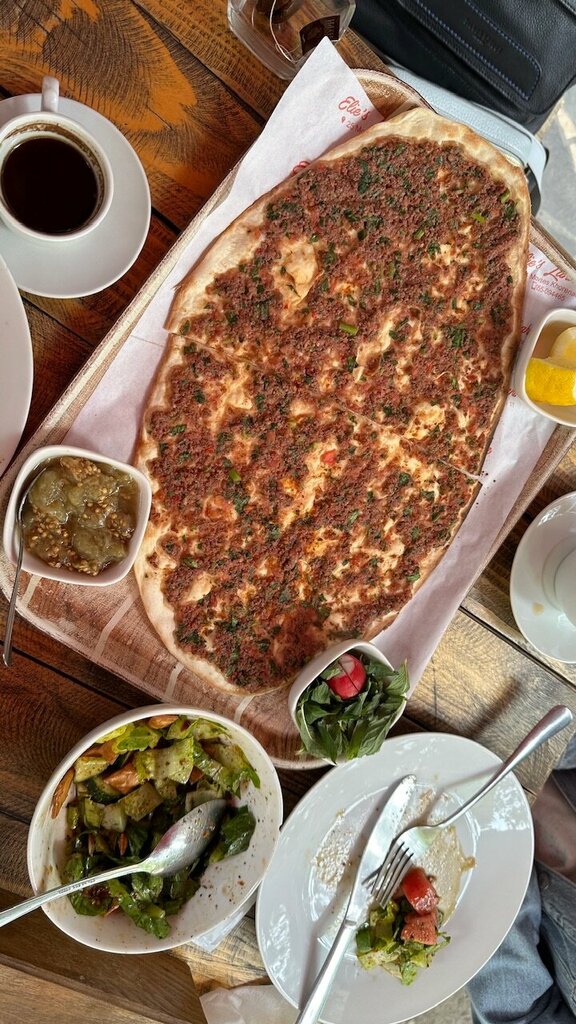 Restaurant Elies lahmajun, Yerevan, photo