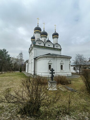 Православный храм Храм Покрова Пресвятой Богородицы в Братцеве, Москва, фото
