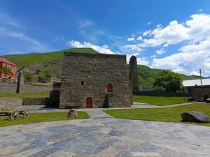 Историко-архитектурный комплекс Пхакоч (Chechen Republic, selo Itum-Kali, urochishche Nizhniy Tsyuniki), landmark, attraction