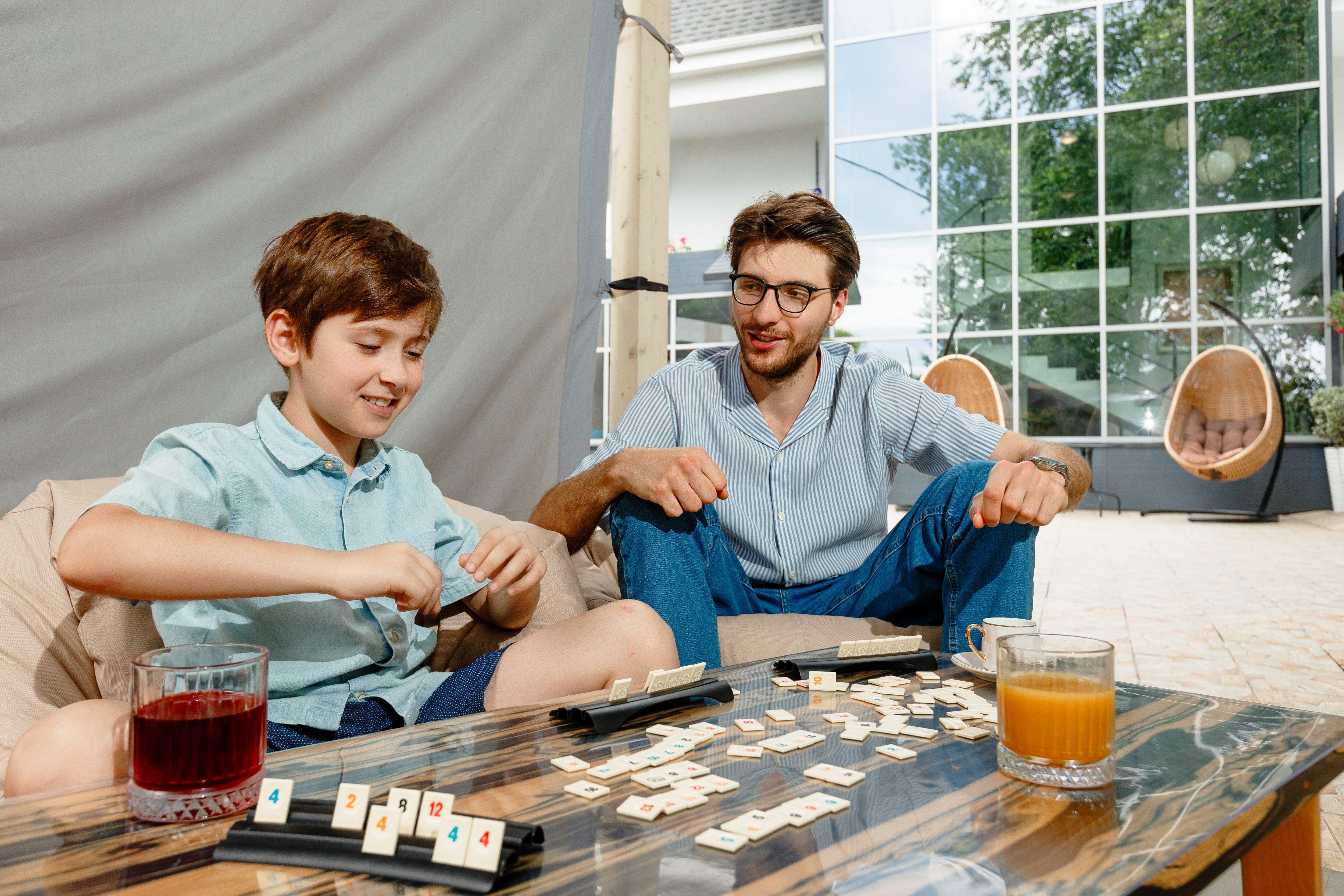 Фото Современник