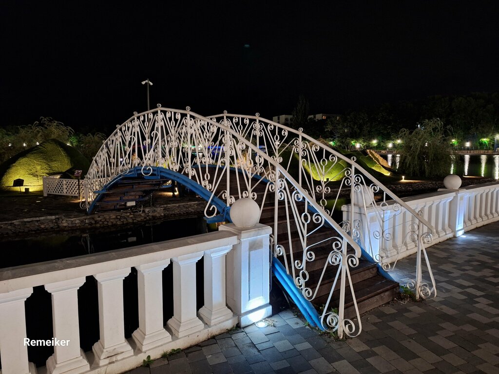 Landmark, attraction Мост влюблённых, Zheleznovodsk, photo