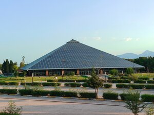 Glass Pyramid (Antalya, Muratpasa District, Meltem Neighborhood, Sakip Sabanci Boulevard, 9/3), landmark, attraction