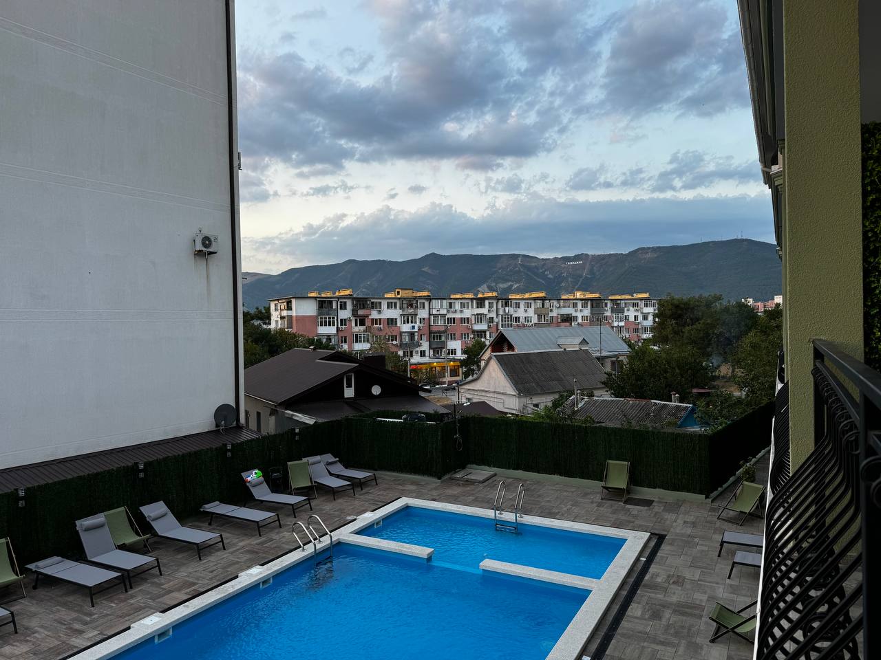 Фото Шатолье