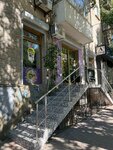 The Min’s (Universitetskiy Lane, 54), cafe