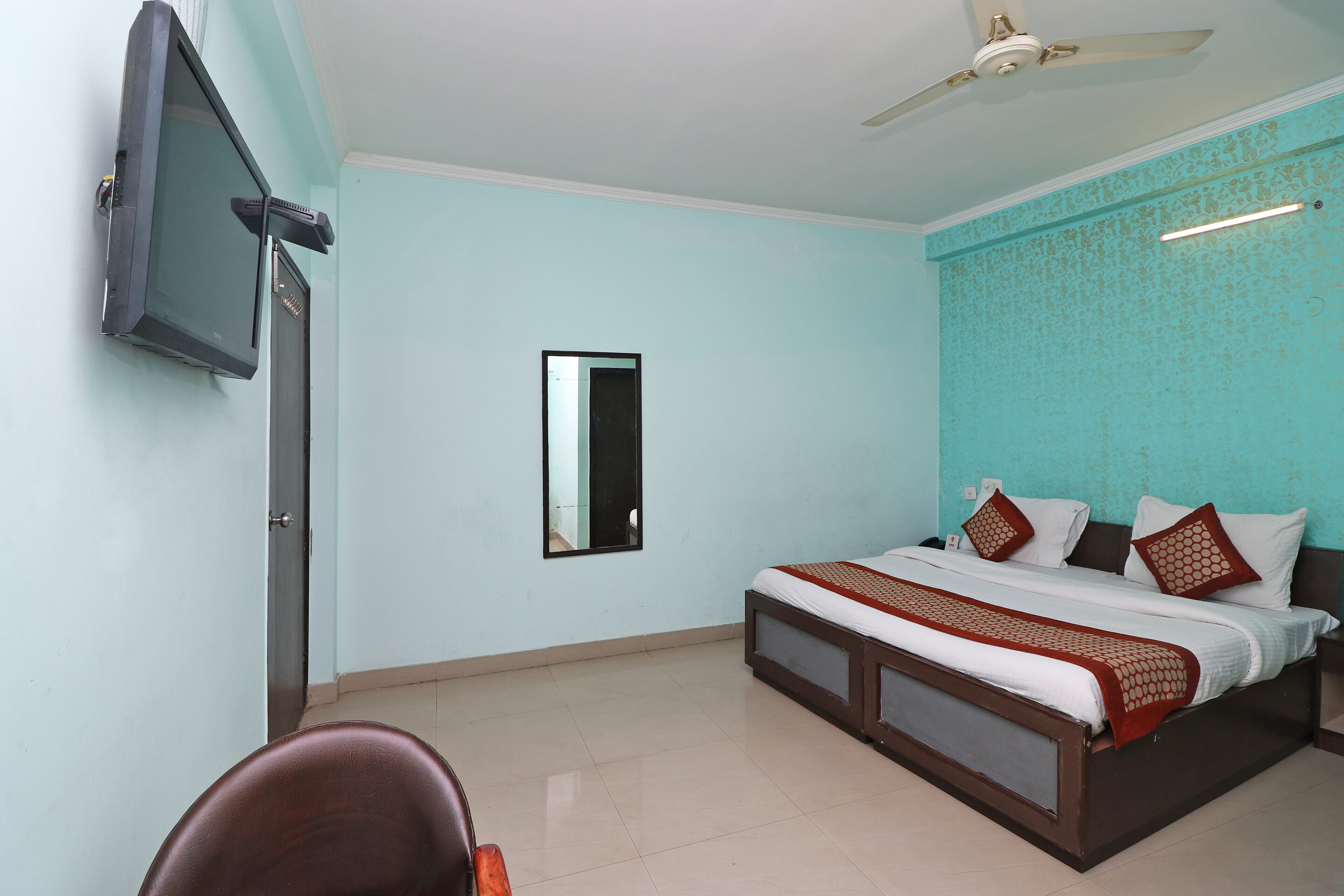 Фото Oyo 9786 Hotel Aerolook