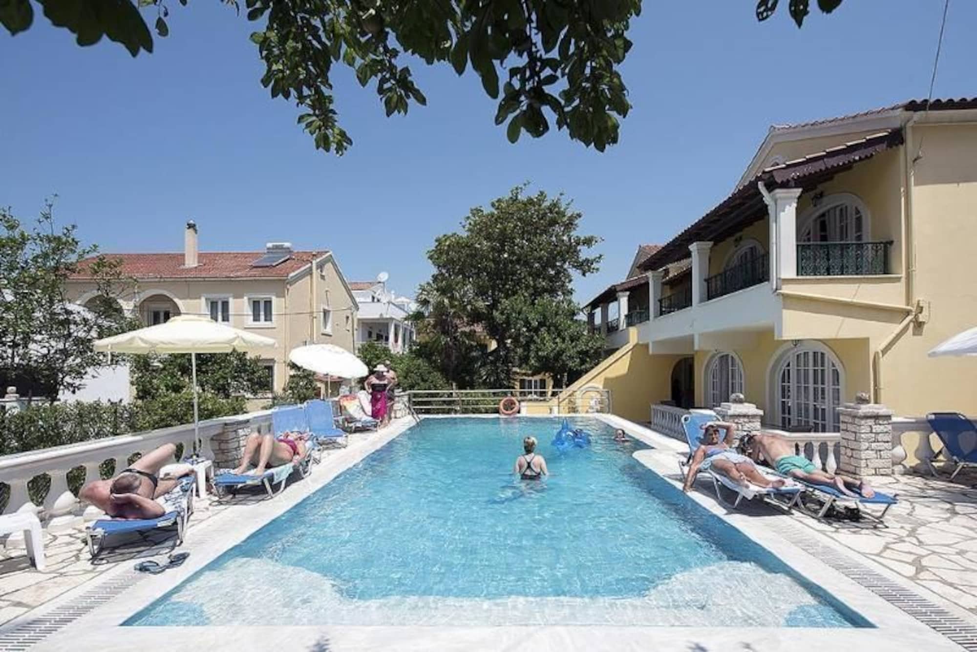 Фото Andreas Pool Complex