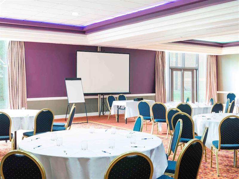 Фото Mercure St Helens