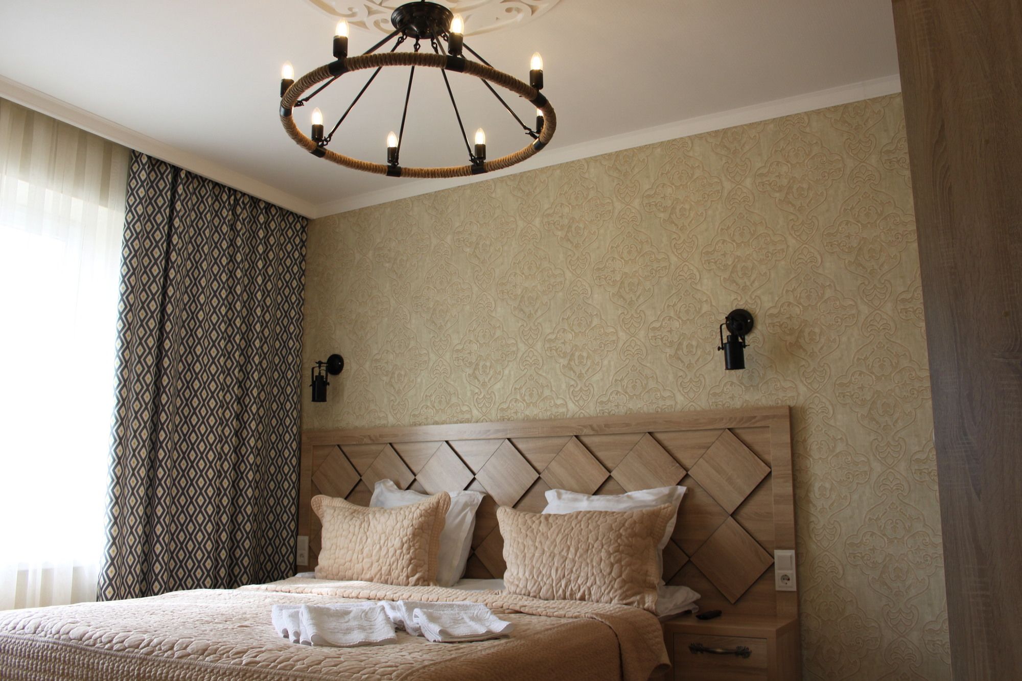 Фото Rixon Hotel