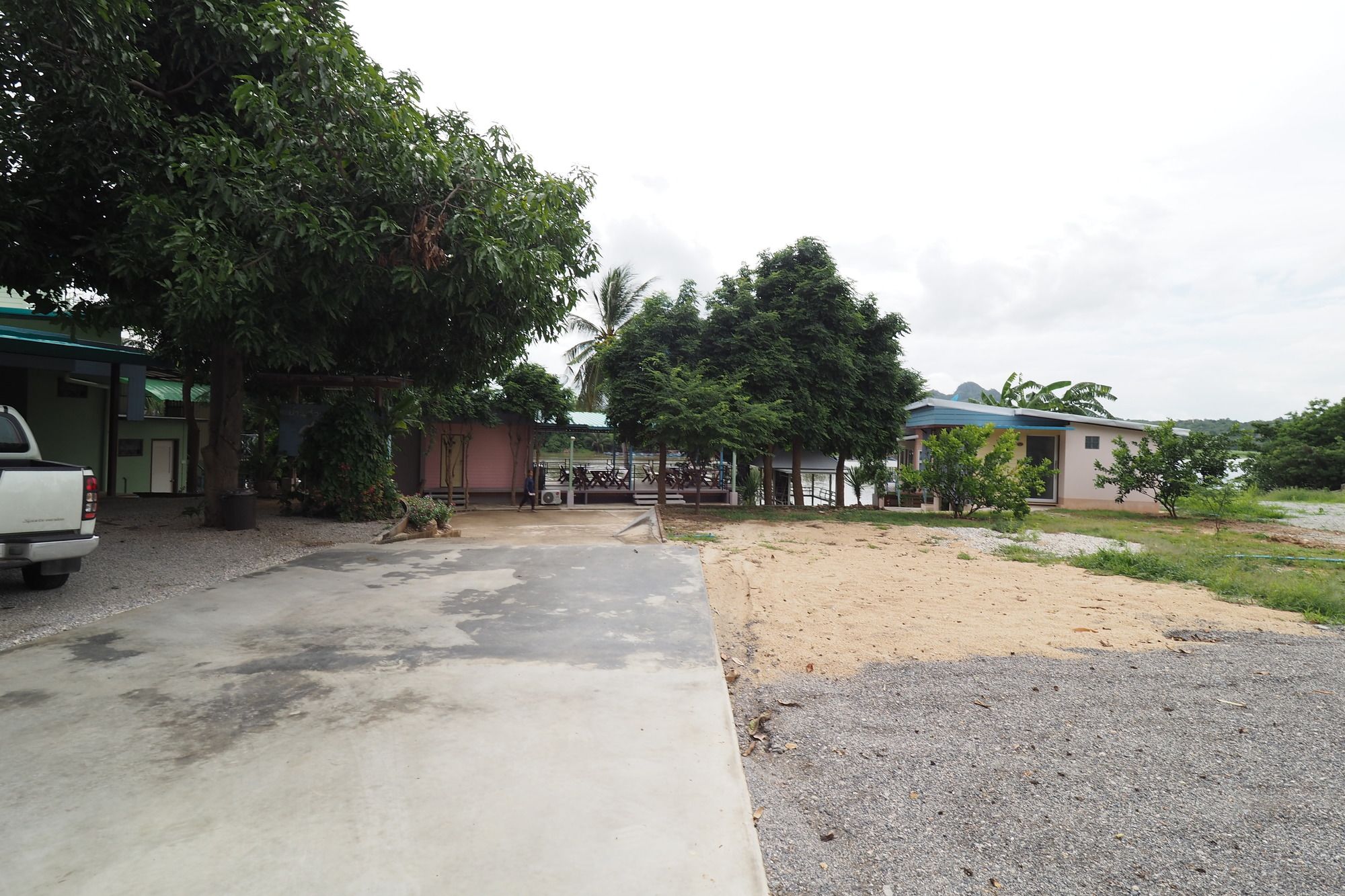 Фото Golden Dragon Resort